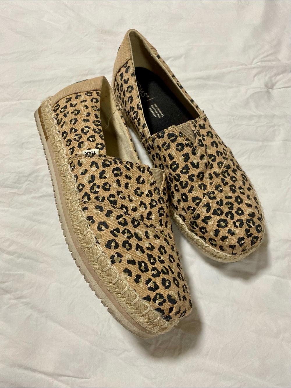 Toms Leopard Print Espadrille Slip-On Flats in Tan and Black